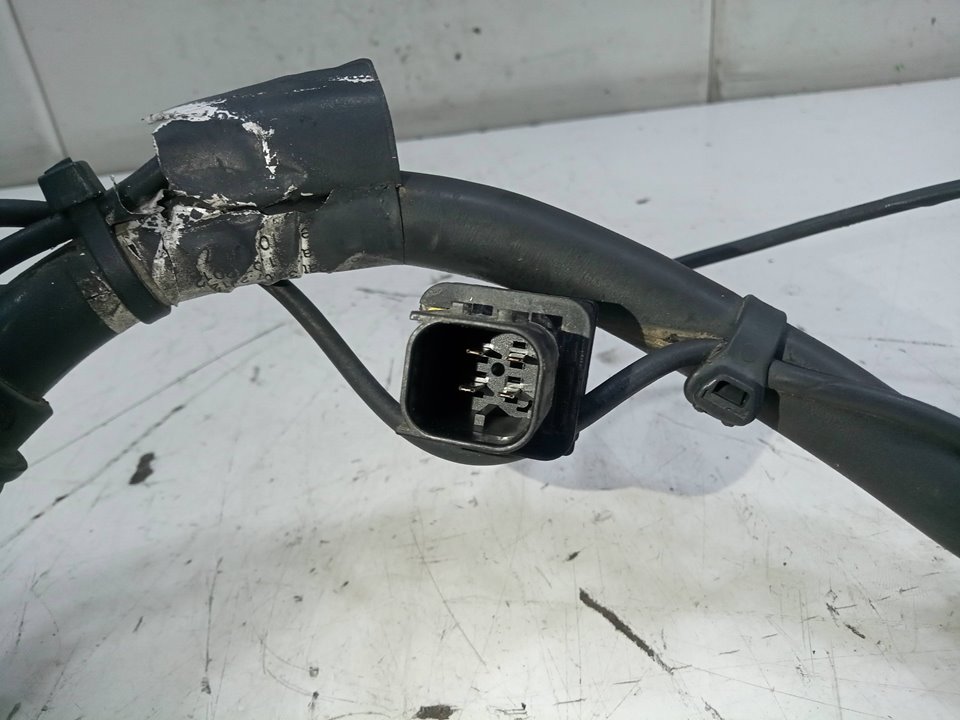 Cable bateria mercedes actros 23 2  ejes 