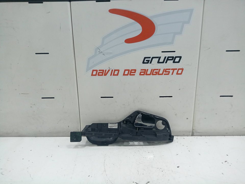 Maneta interior trasera izquierda ford focus turnier ranchera fa