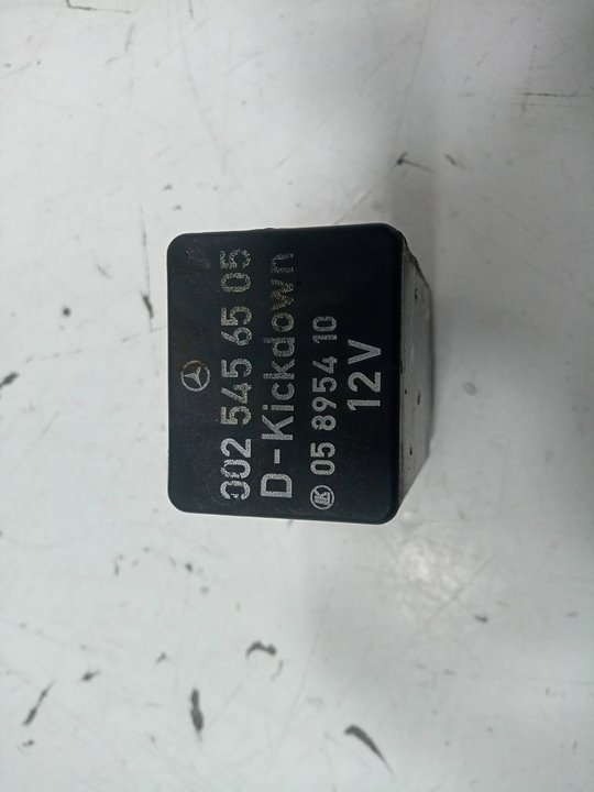 Rele desconexion mercedes clase e (w124) berlin