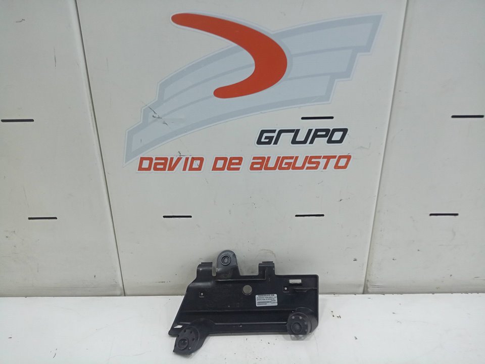 Soporte pedal de reposapies volkswagen tiguan suv (201020