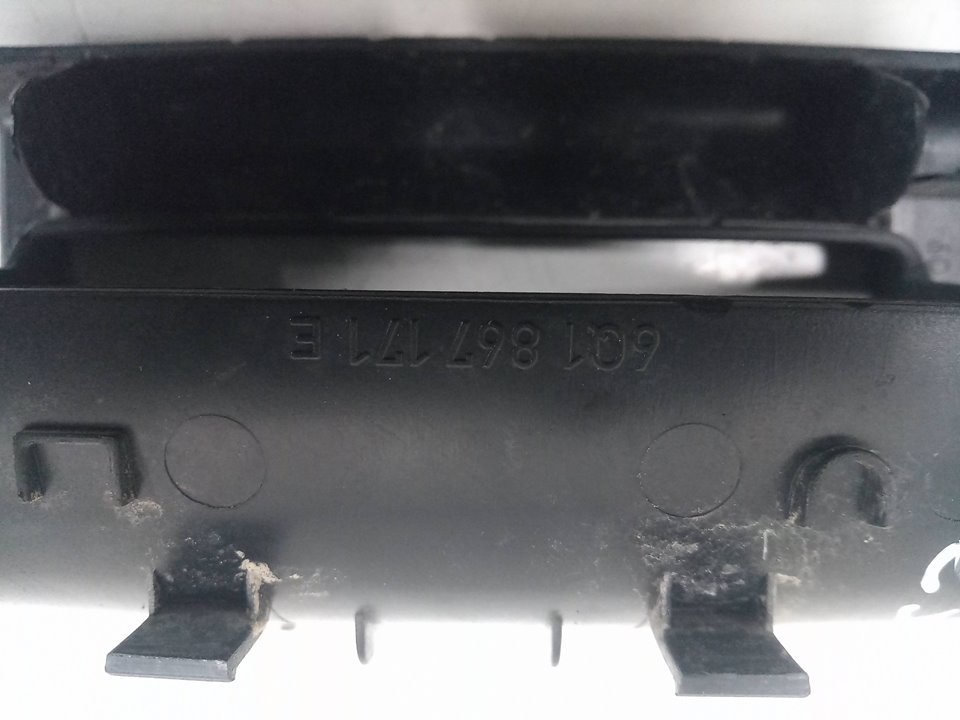 Carcasa delantero izquierdo de mando elevalunas volkswagen golf iv fastback (1