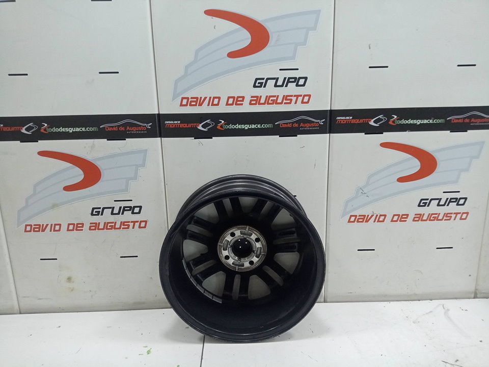 Llanta ford tourneo connect  grand t