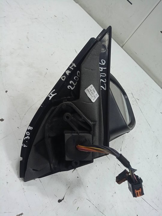 Retrovisor derecho electrico peugeot 308 ii fastback (2013