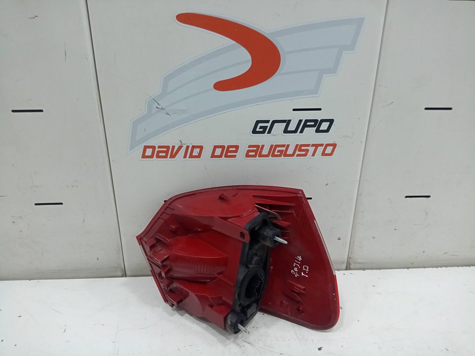 Piloto trasero derecho citroen c5 iii break ranchera 