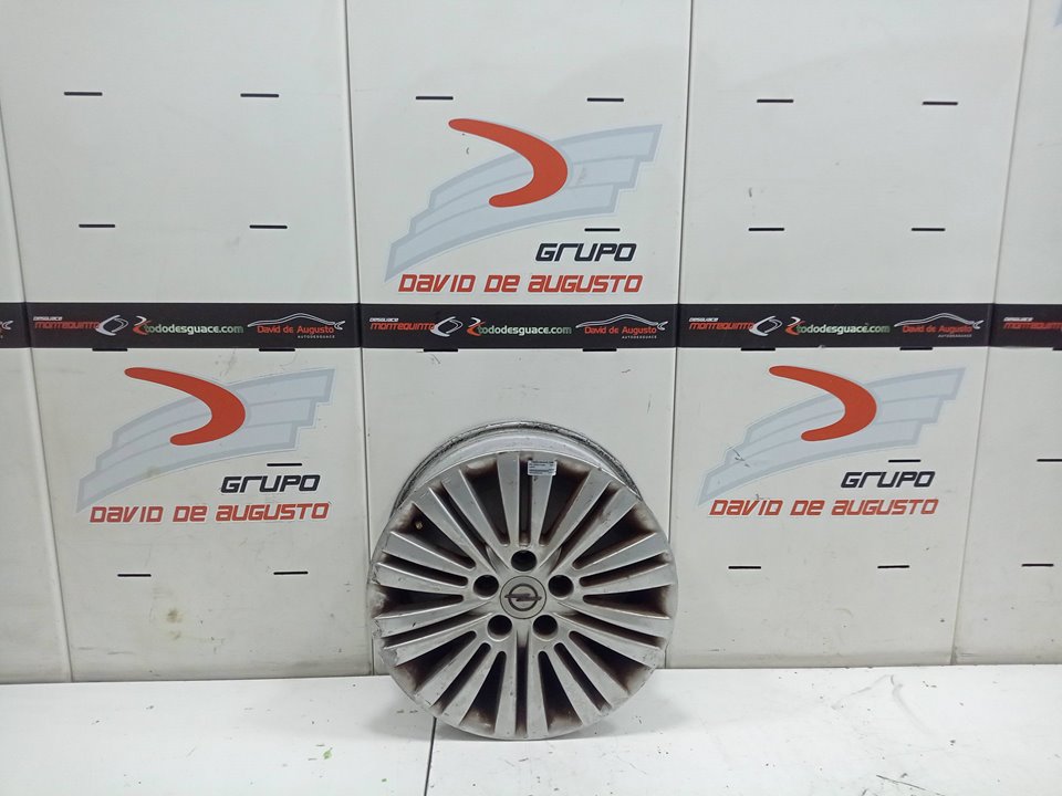 Llanta opel zafira b monospace (2008