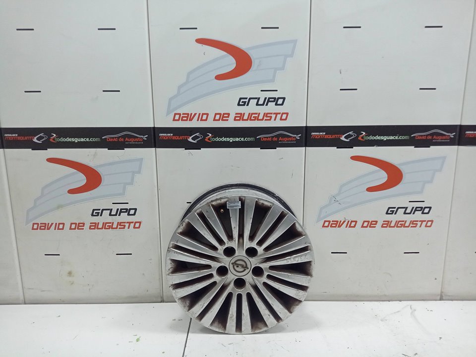 Llanta opel zafira b monospace (2008