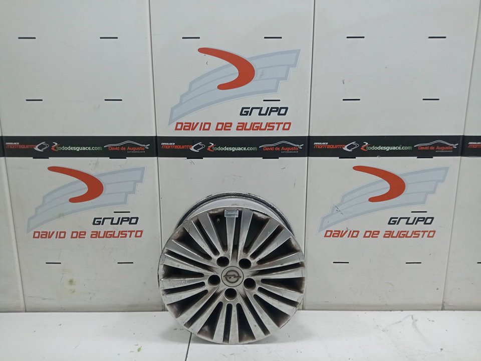 Llanta opel zafira b monospace (2008