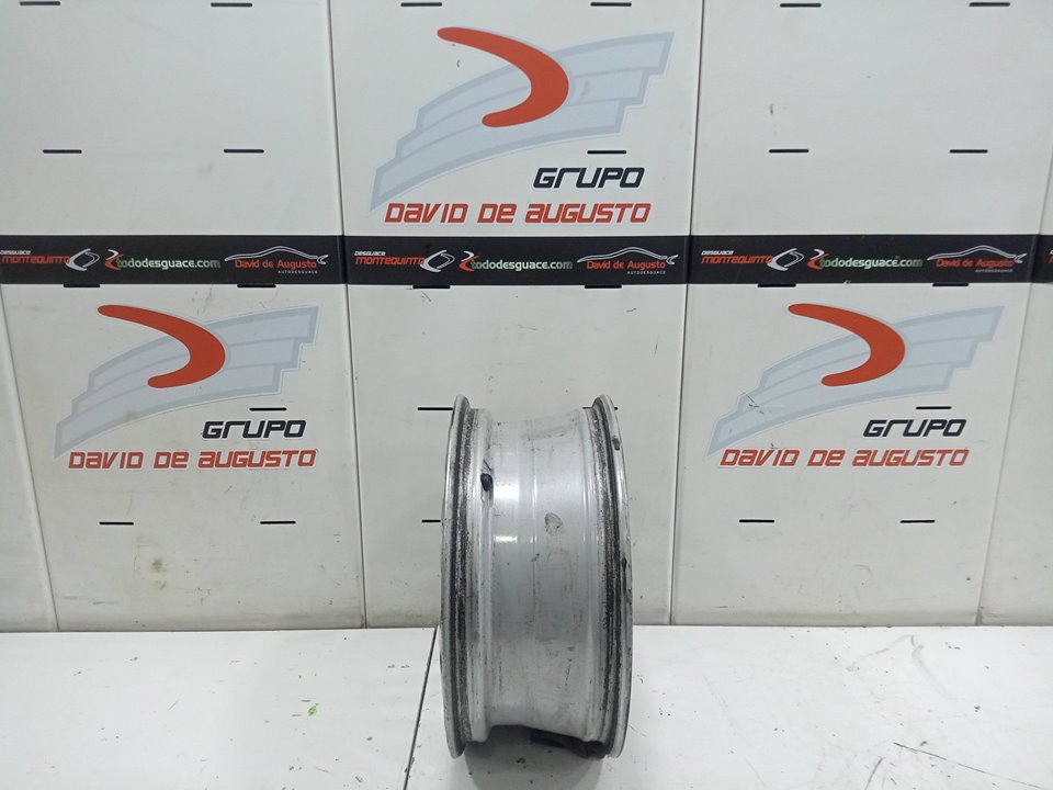 Llanta opel zafira b monospace (2008