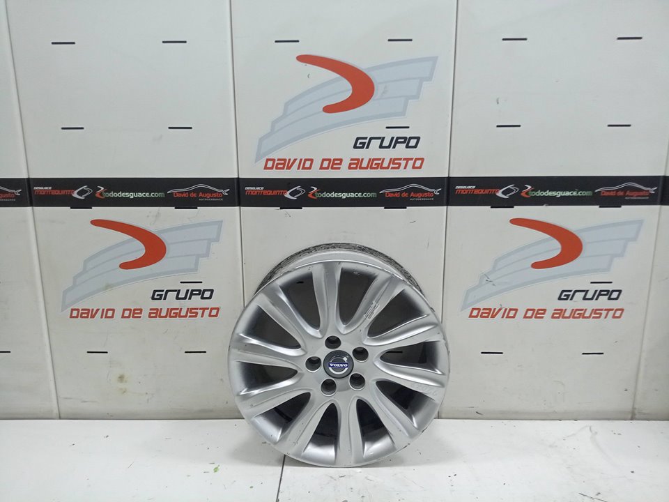 Llanta volvo v40 fastback fastback (2