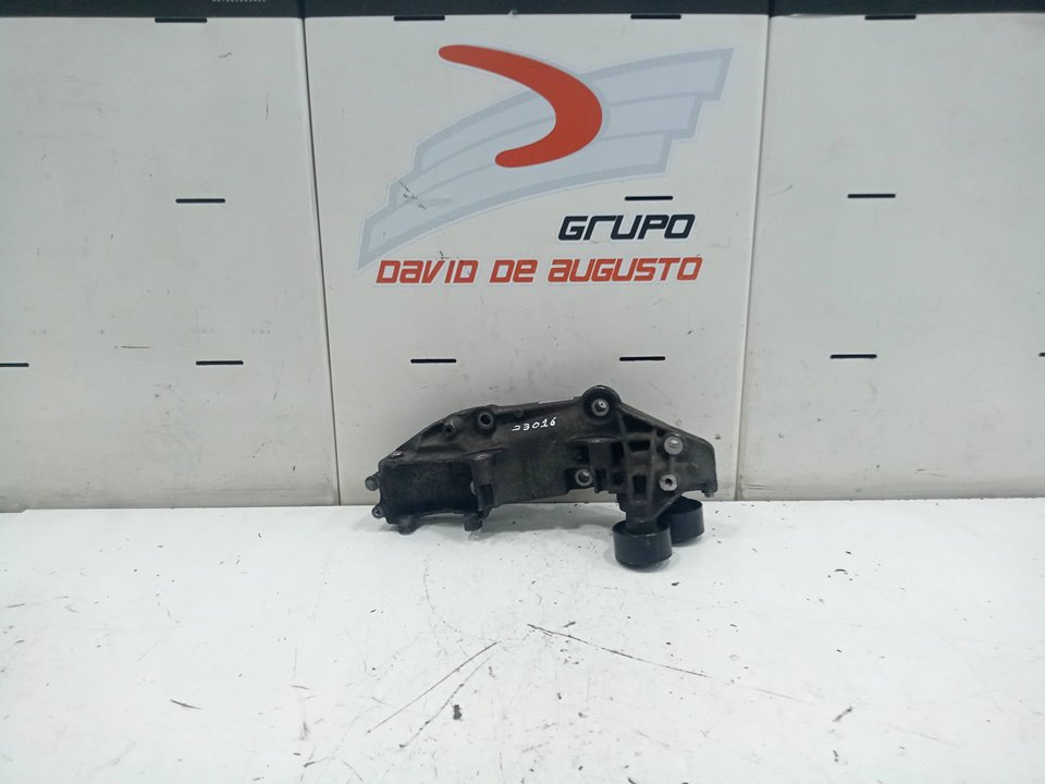 Soporte alternador opel vivaro a furgÓn furgÓn (2