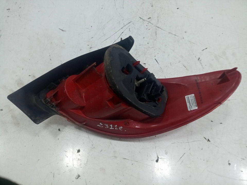 Piloto trasero derecho peugeot 206 fastback fastback 