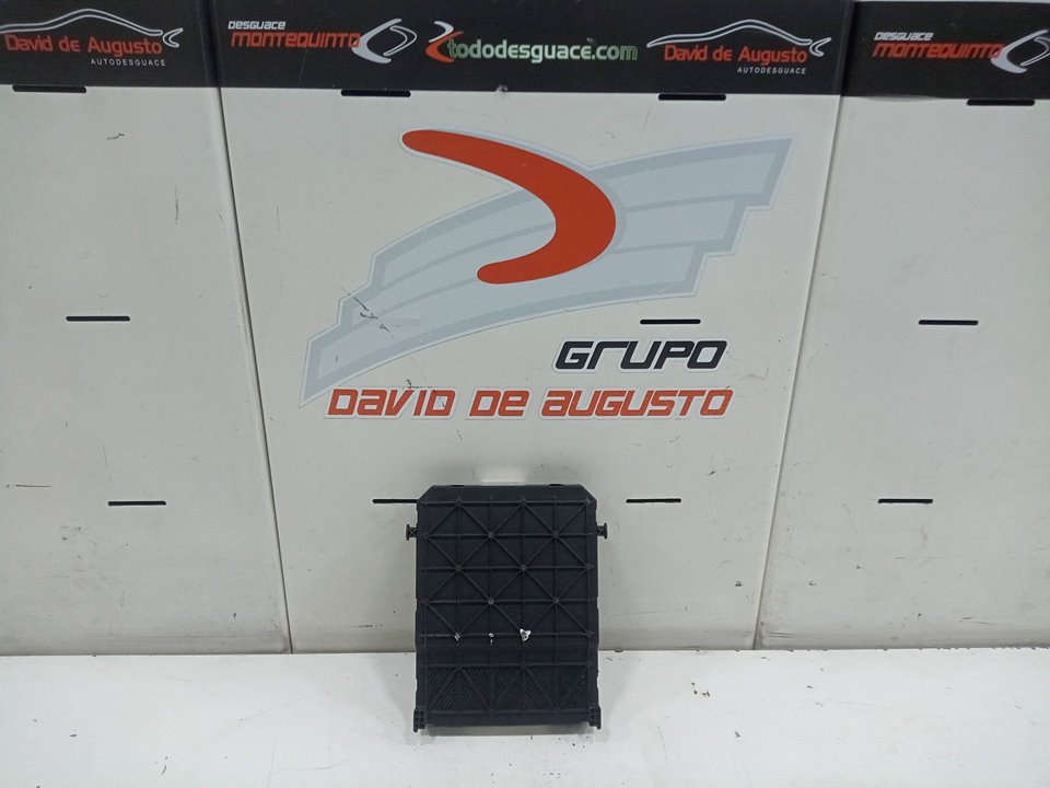 Caja reles / fusibles citroen c3 i fastback (200220