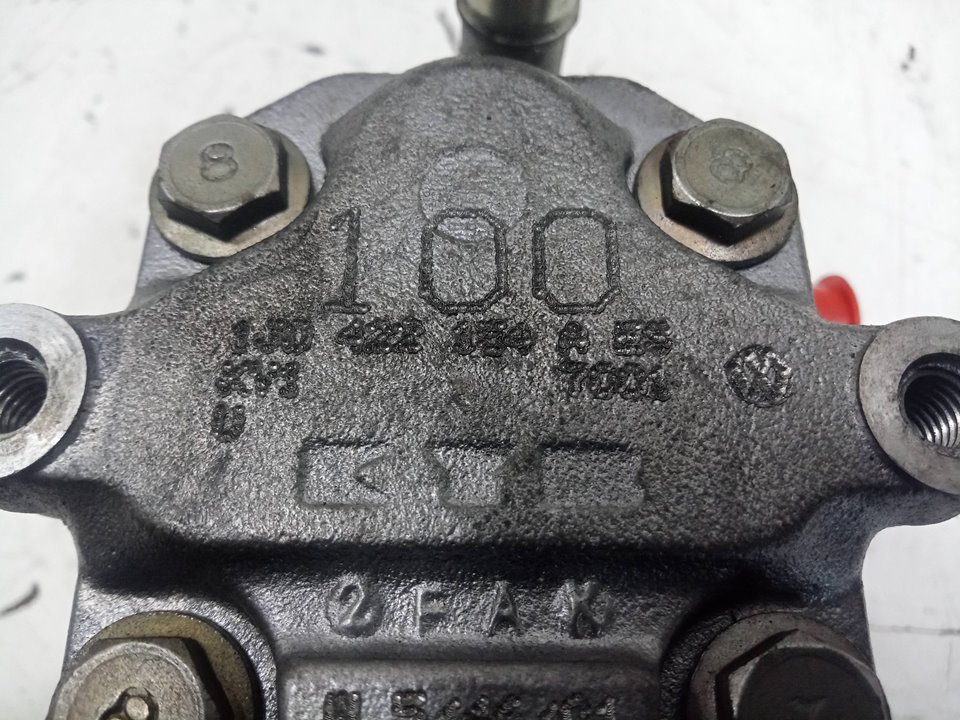 Bomba direccion volkswagen golf iv berlina (1j