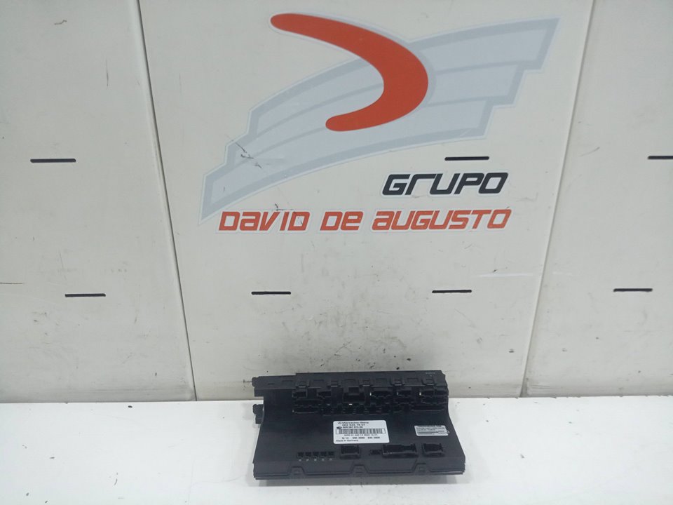 Caja reles / fusibles mercedesbenz clase c sedÁn (2