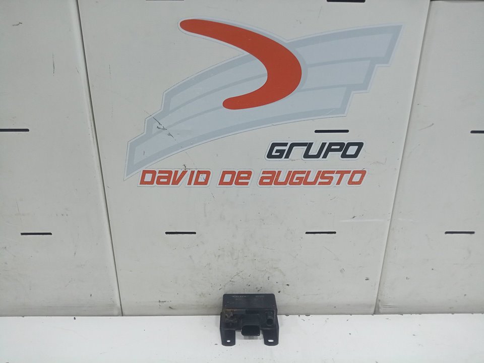 Rele precalentamiento mercedesbenz clase c sedÁn (2