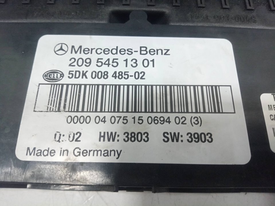 Caja reles / fusibles mercedesbenz clase c sedÁn (2