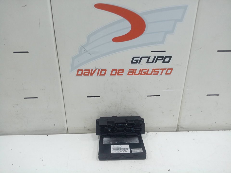 Caja reles / fusibles mercedes clase c (w203) berlin