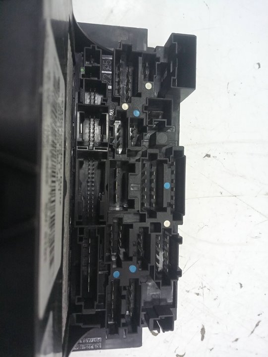 Caja reles / fusibles mercedes clase c (w203) berlin