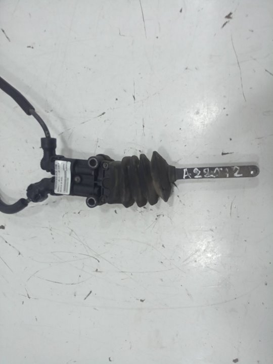 Valvula de nivel renault t 460 dti 11 460 euro 