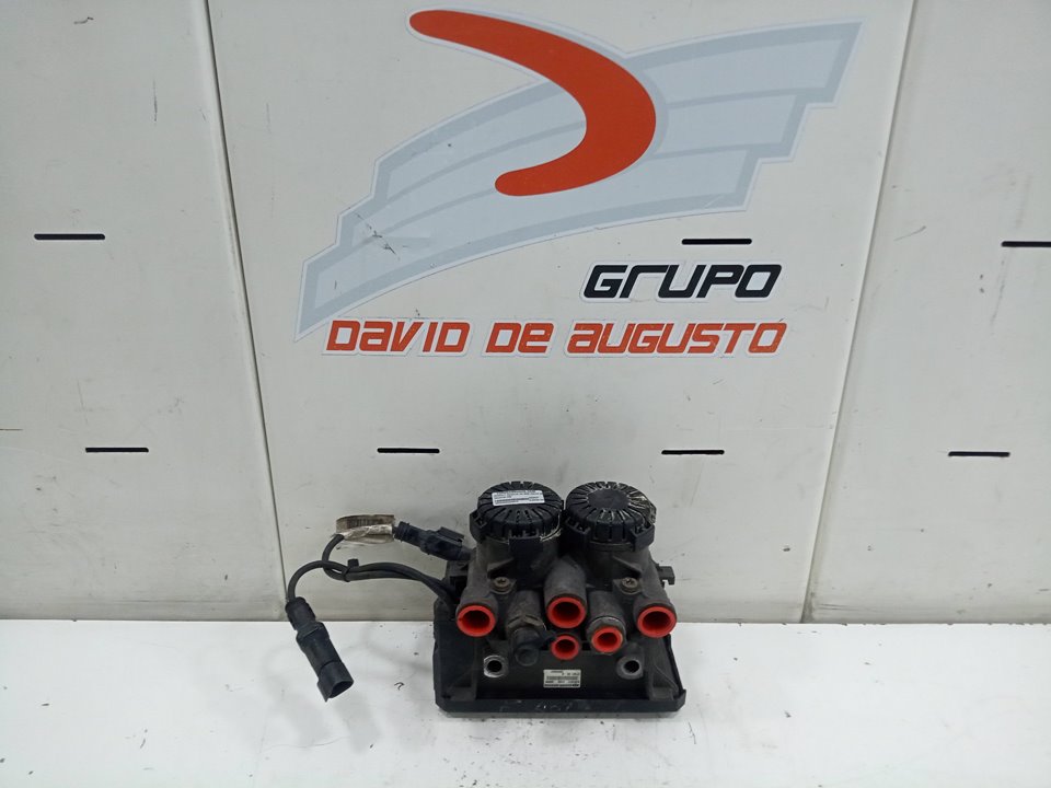 Valvula ebs renault magnum ab 2005 cabina 