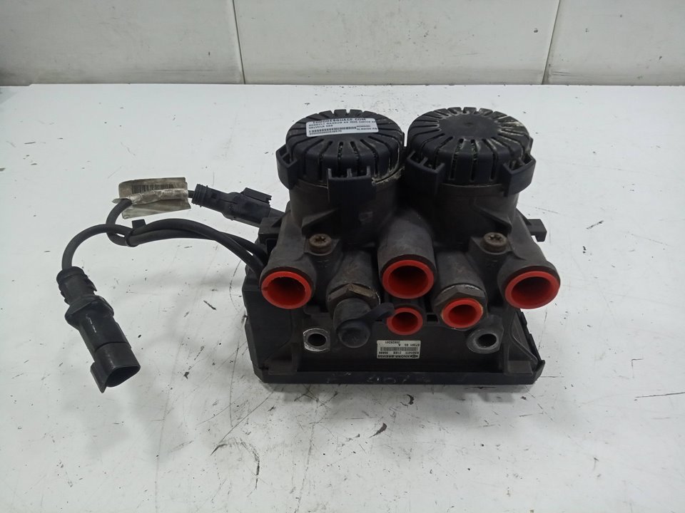 Valvula ebs renault magnum ab 2005 cabina 