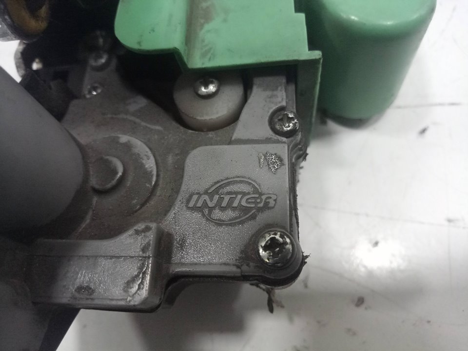 Cerradura puerta delantera izquierda renault kangoo express furgone