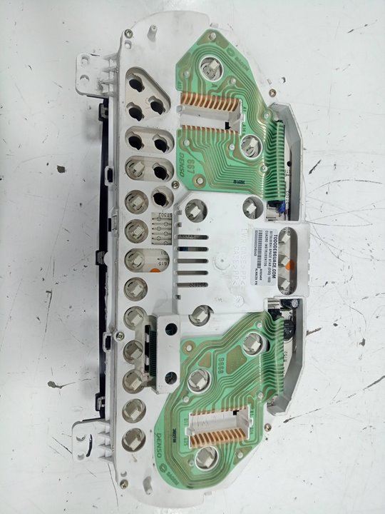 Cuadro instrumentos mitsubishi space star limusina