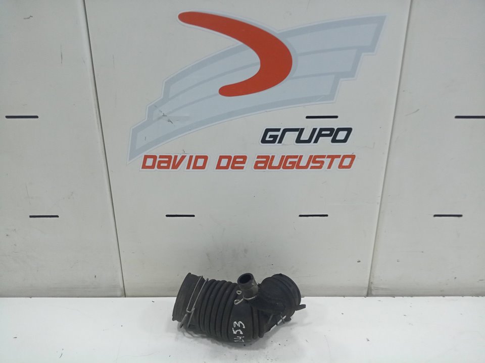 Tubo admision de aire toyota avensis ranchera famili