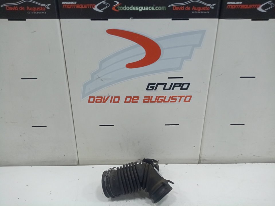 Tubo admision de aire toyota avensis ranchera famili