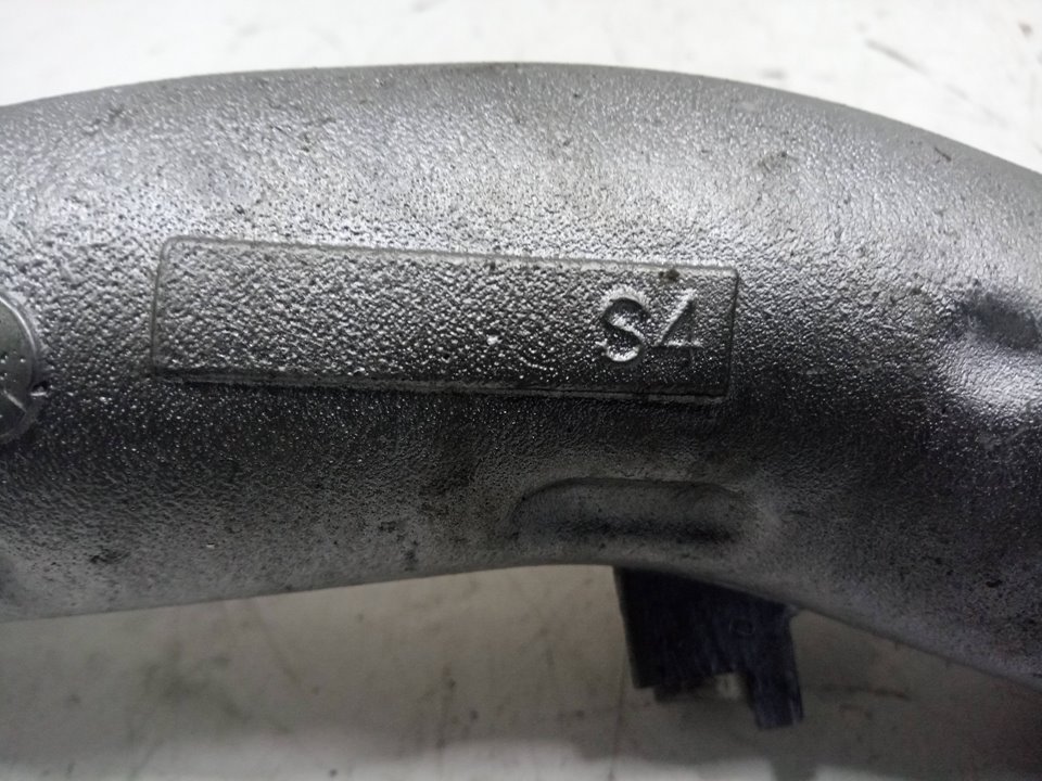 Tubo gases toyota avensis ranchera famili