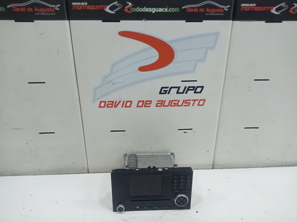 Pantalla radio mercedes actros 23 2  ejes 