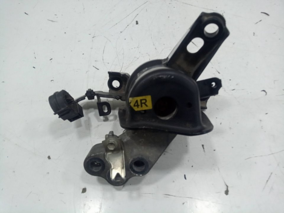 Soporte motor toyota avensis ranchera famili
