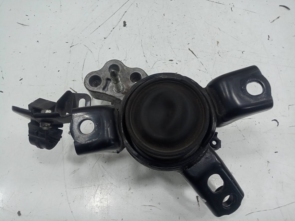 Soporte motor toyota avensis ranchera famili