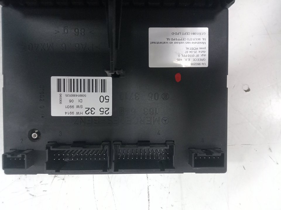 Caja reles / fusibles mercedesbenz clase m suv (199