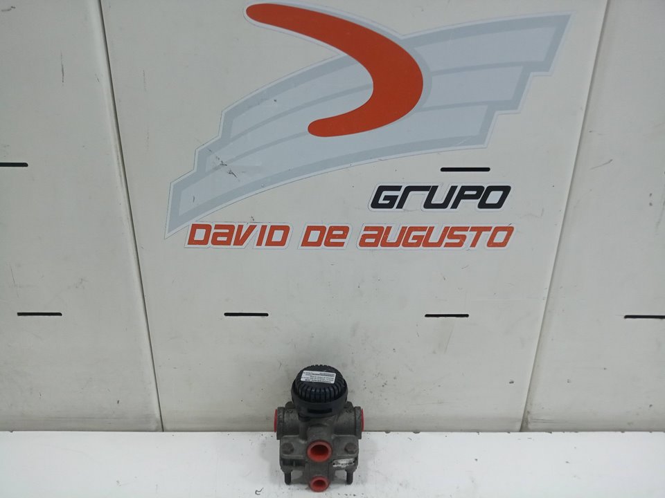 Valvula de freno de aire renault magnum ab 2005 cabina 
