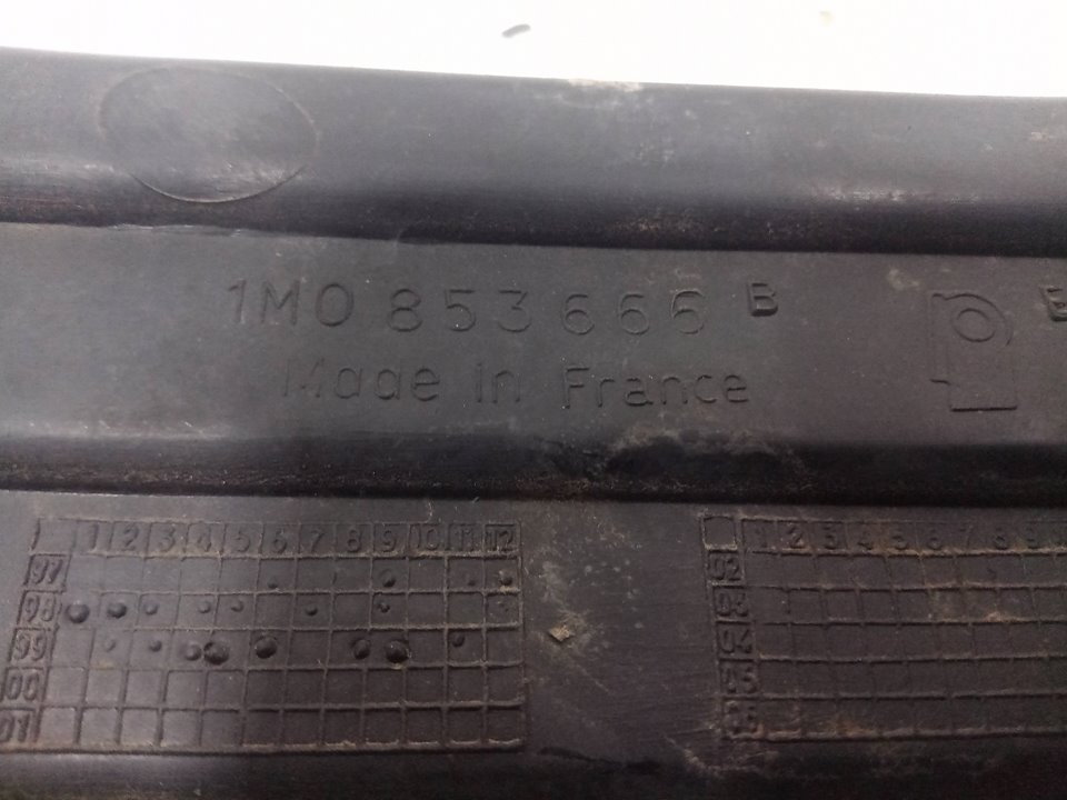 Rejilla paragolpes derecha seat leon fastback (19992006)