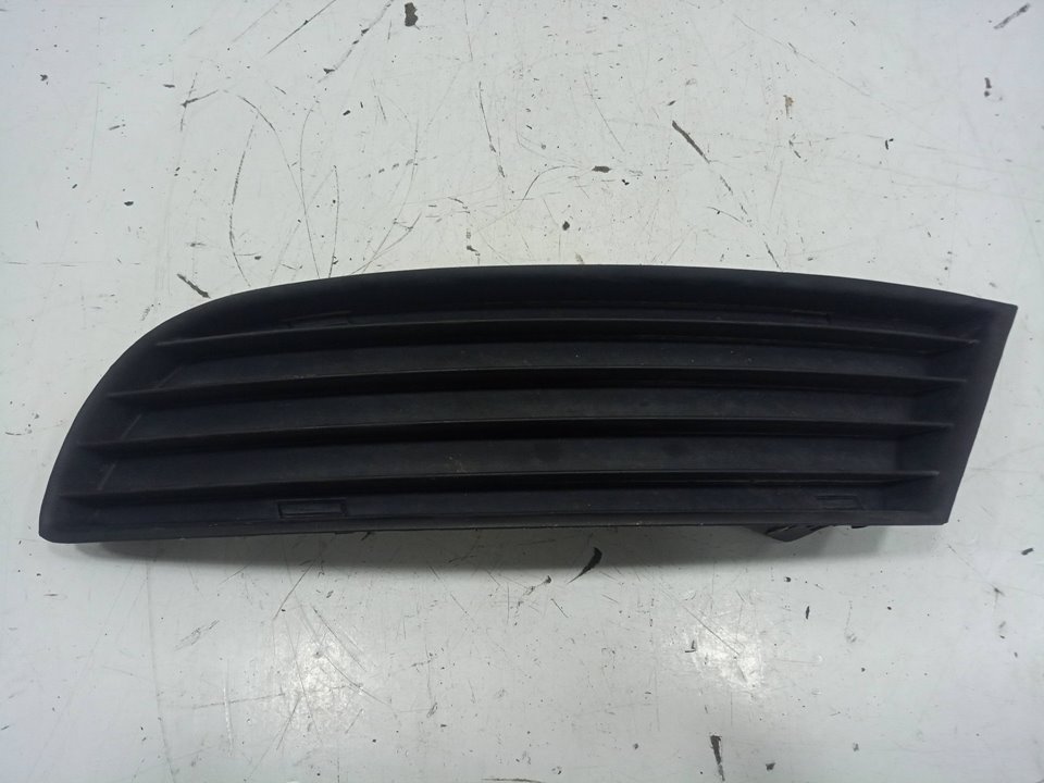 Rejilla paragolpes izquierda seat leon fastback (19992006)