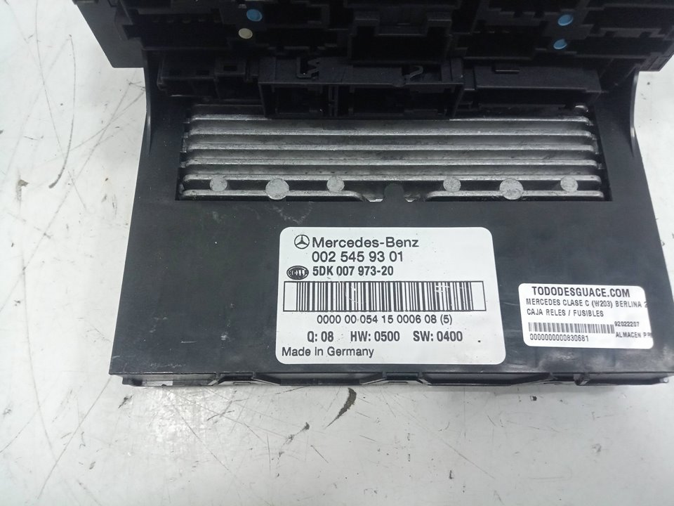 Caja reles / fusibles mercedesbenz clase c sedÁn (2