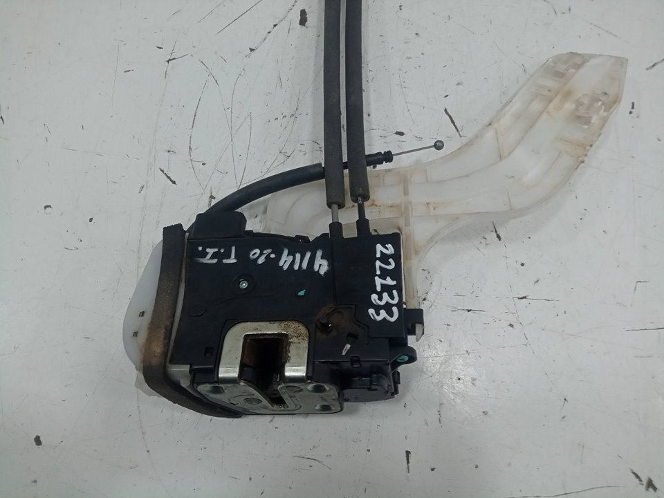 Cerradura puerta trasera izquierda hyundai ix35 suv (20102021) 1