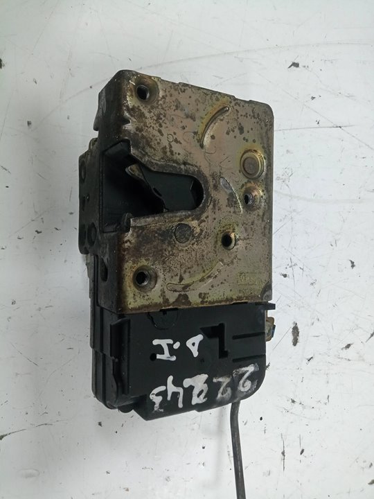 Cerradura puerta delantera derecha volvo s60 berlina    |   0.00