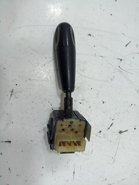 Mando limpia chevrolet matiz fastback (2005