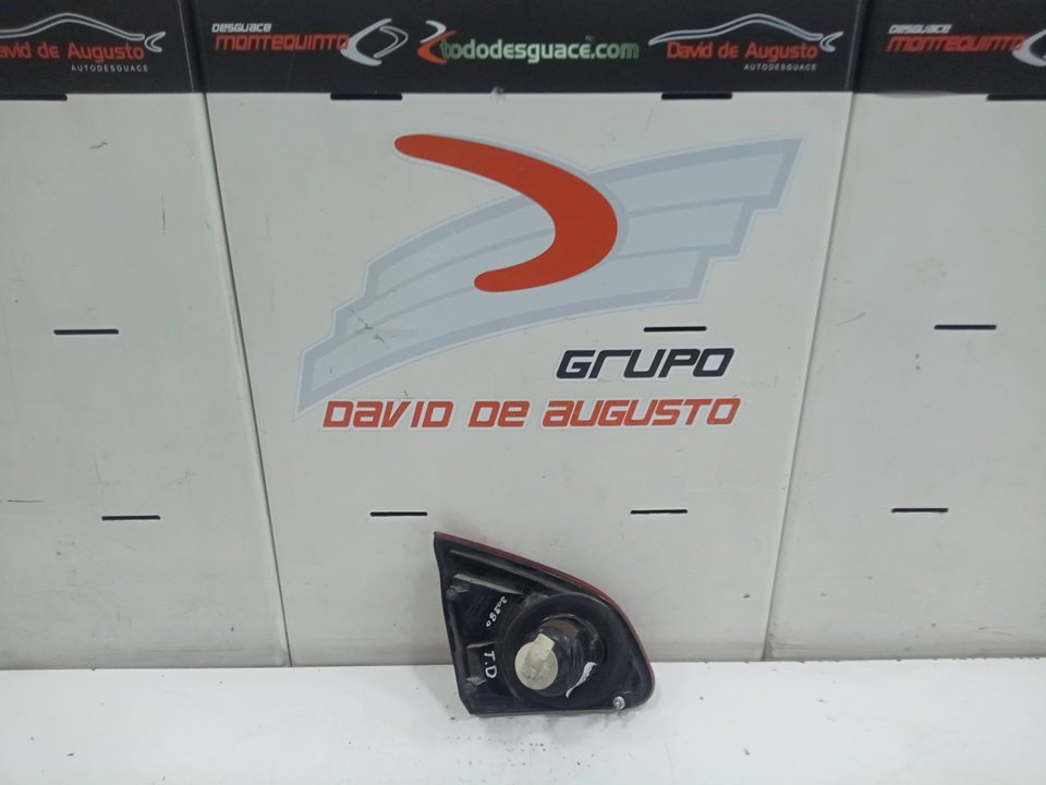 Piloto trasero derecho nissan qashqai  qashqai +2 i 