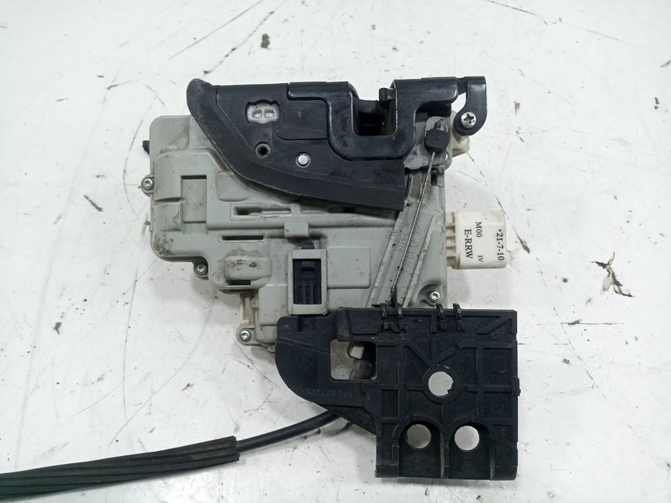 Cerradura puerta delantera derecha seat altea xl monospace (2009