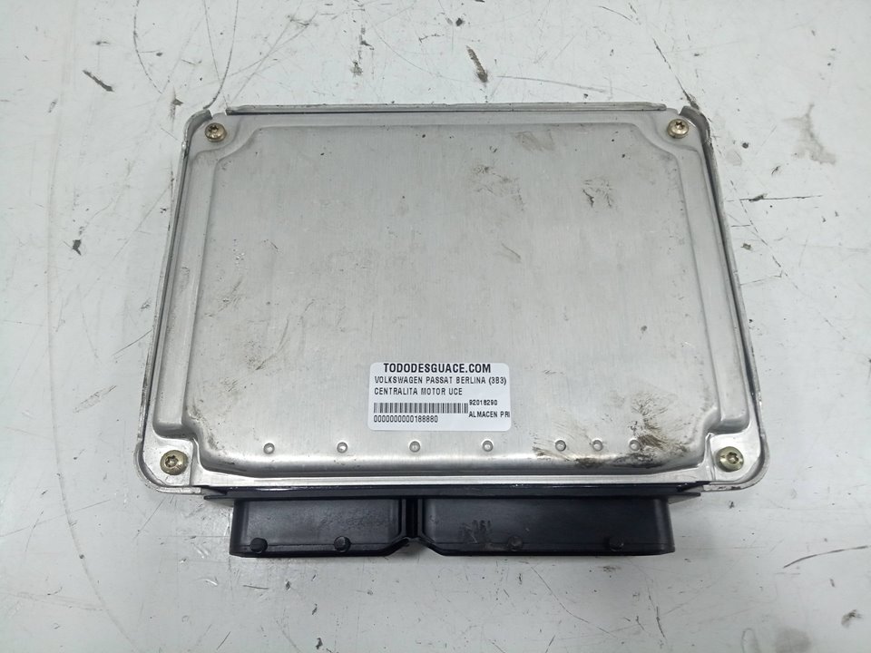 Centralita motor uce volkswagen passat sedÁn (2000
