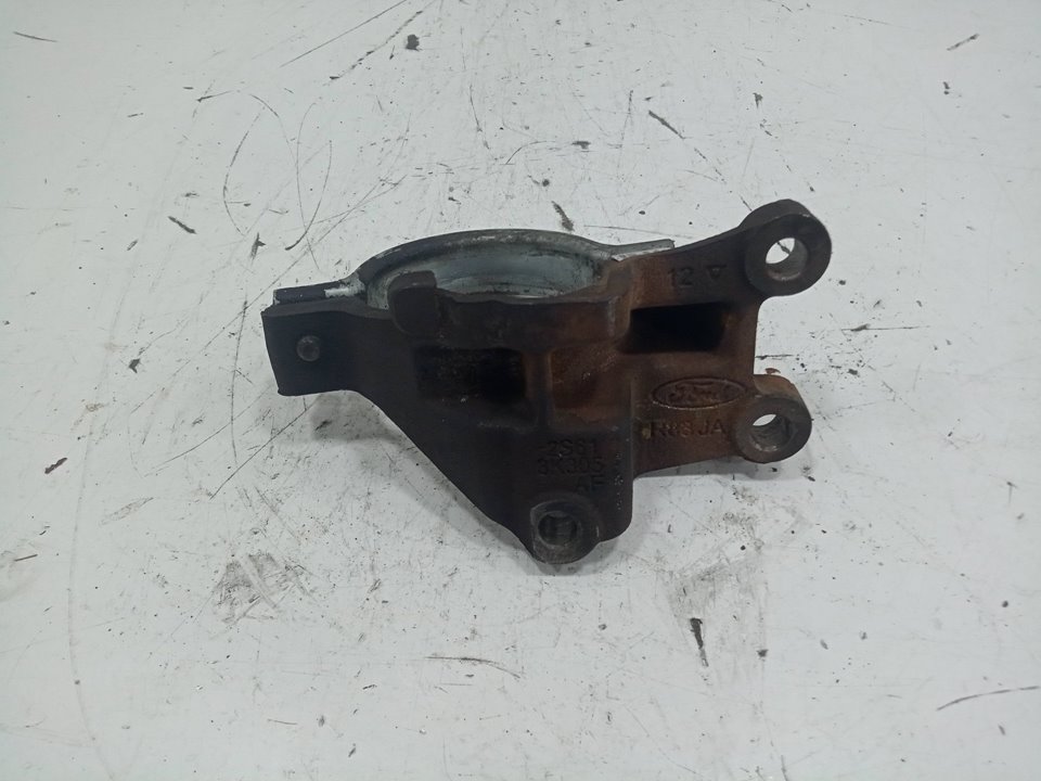Soporte transmision ford tourneo courier kombi mon