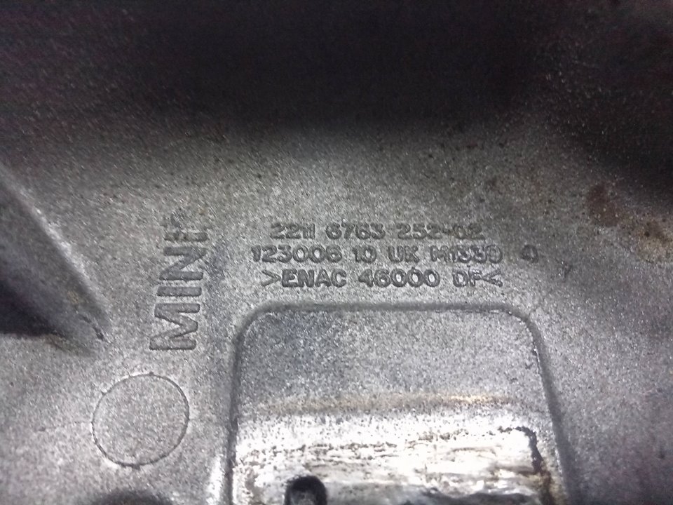 Soporte motor mini mini fastback (20012006)