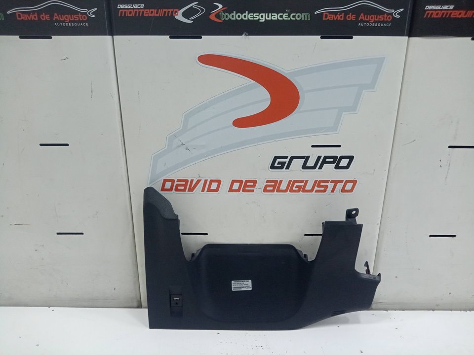 Protector consola inferior toyota corolla (210)    |   ..