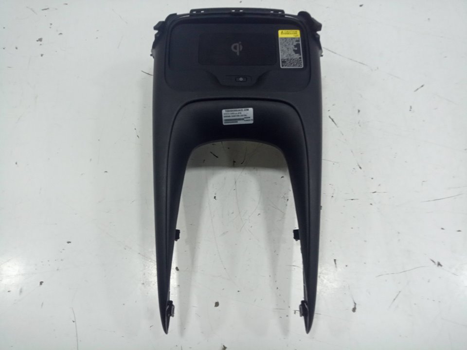 Carcasa guantera central toyota corolla (210)    |   ..