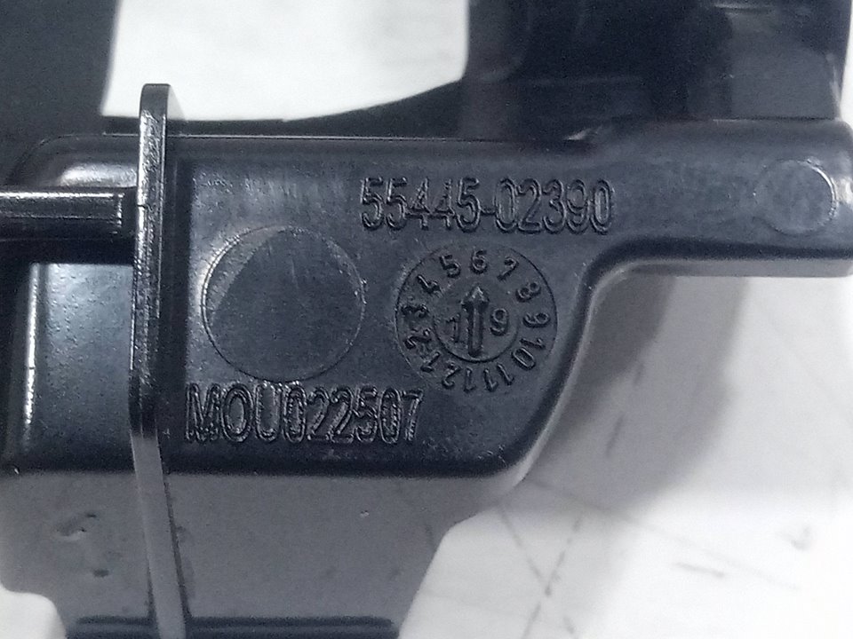 Moldura salpicadero toyota corolla (210)    |   ..