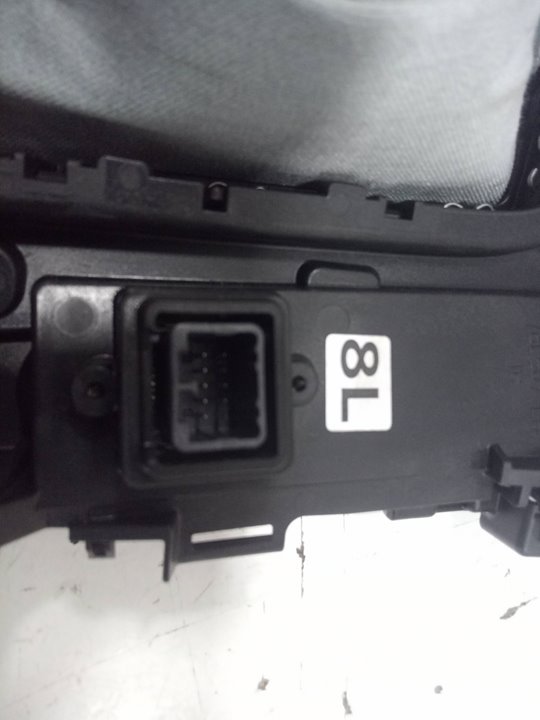 Guarnecidos palanca cambio toyota corolla (210)    |   ..
